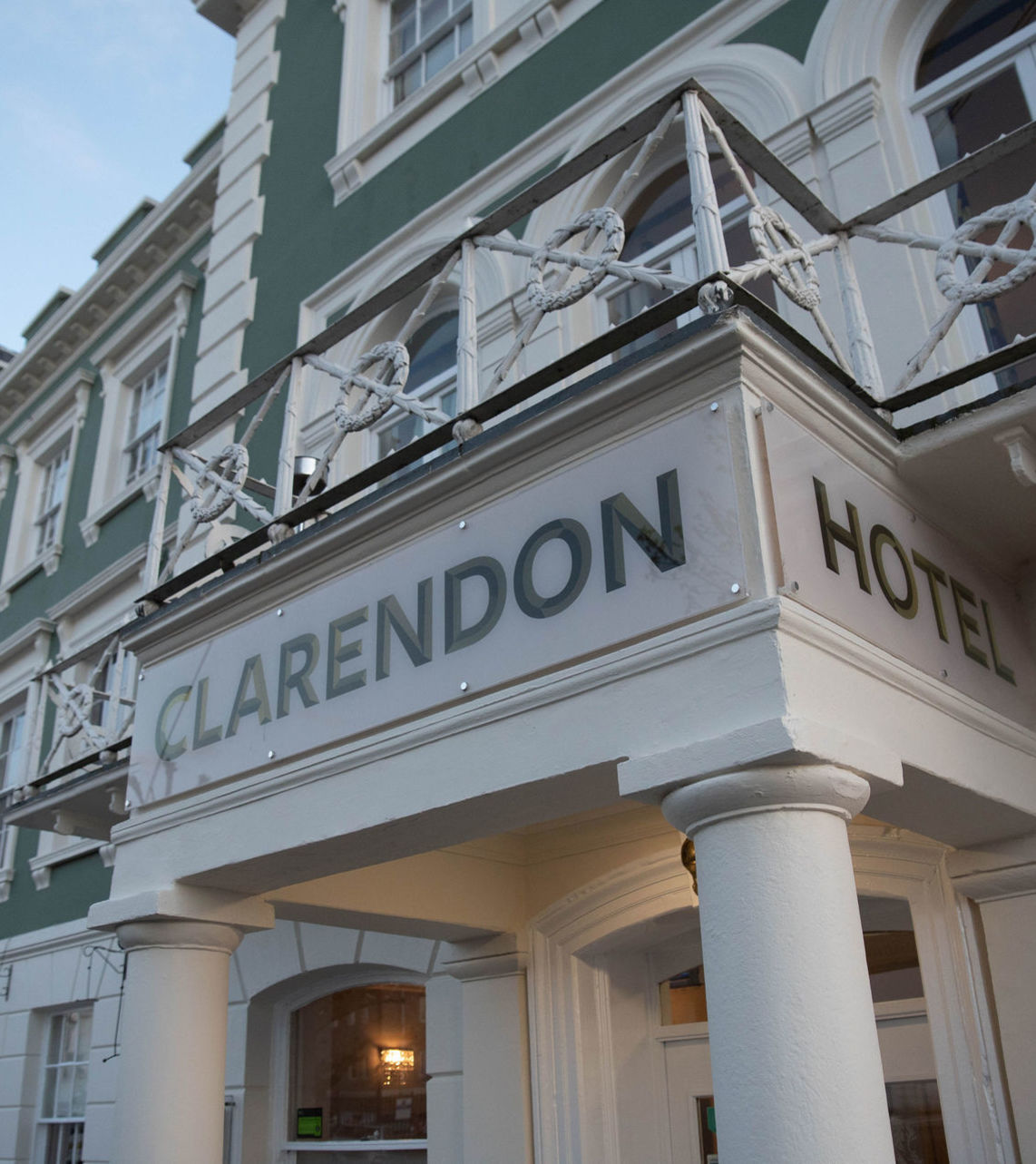 the Clarendon Hotel in Gravesend