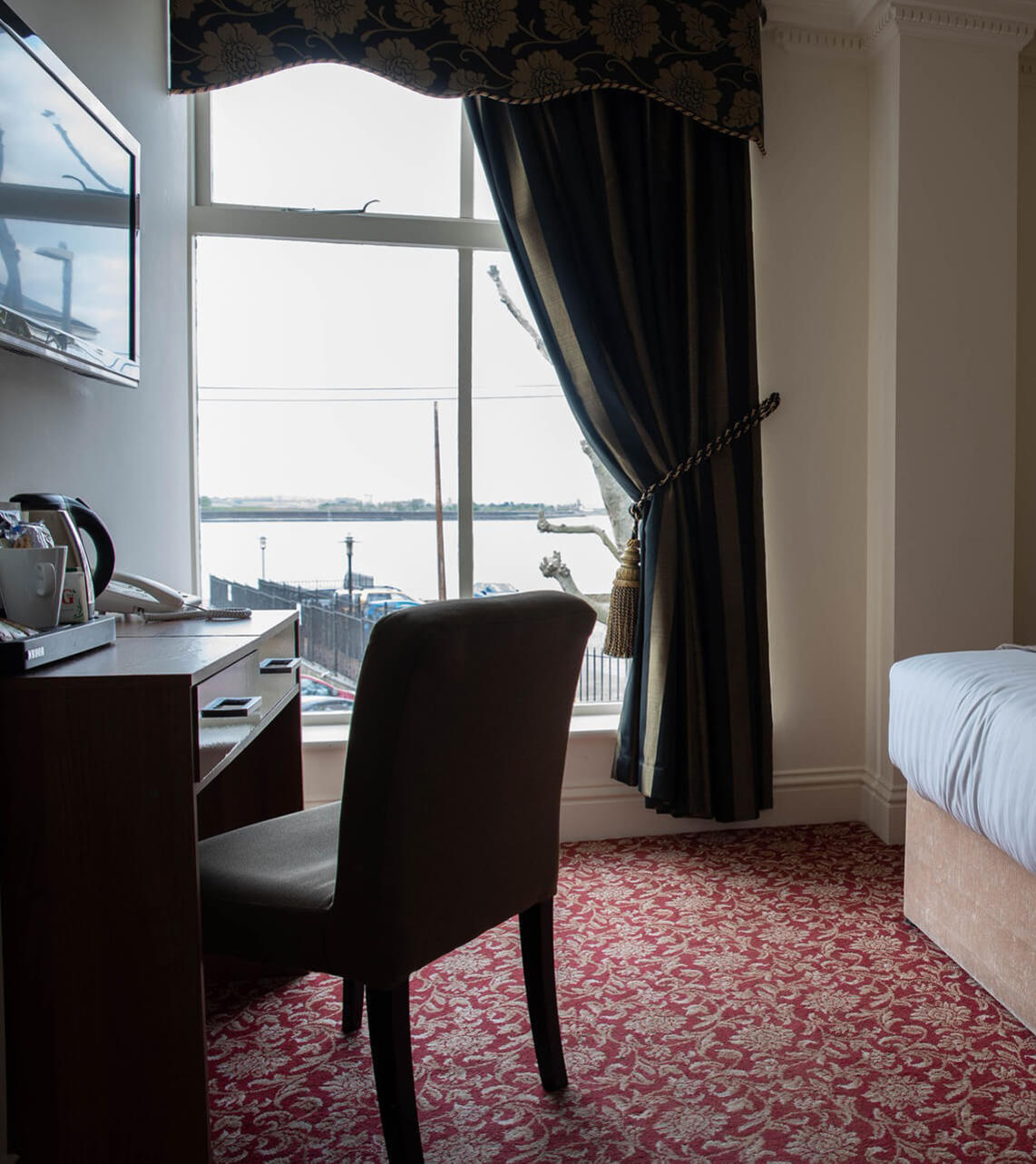 room overlooking the river at the Clarendon